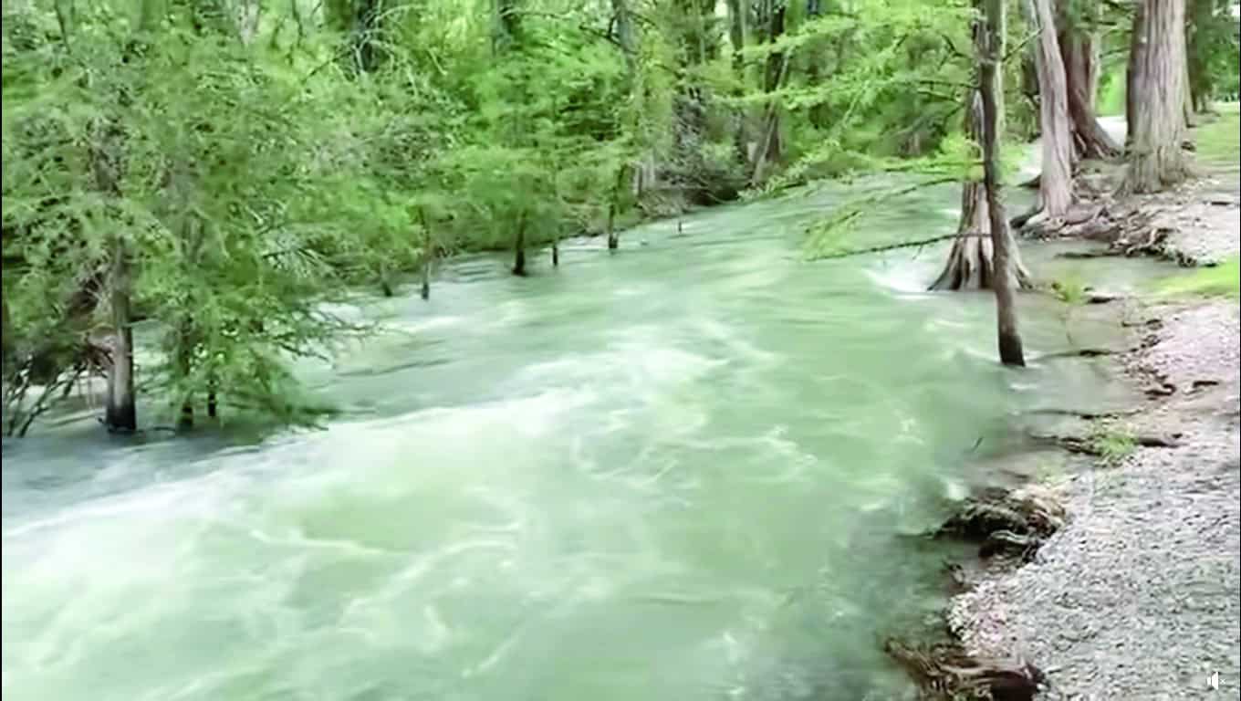Aumenta caudal del Río Sabinas