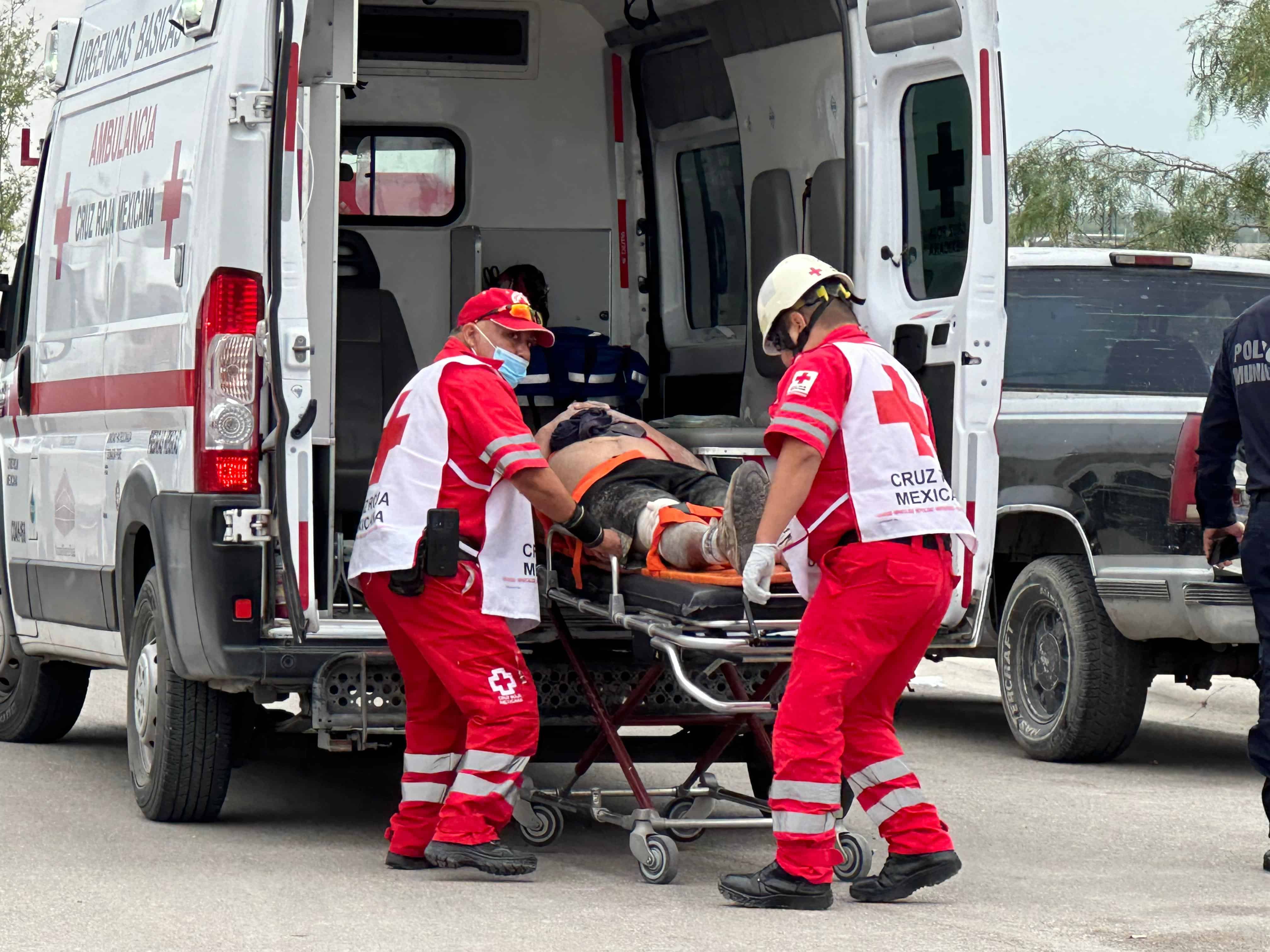 Clausuran obra en Piedras Negras tras colapso de cimbra que dejó 13 lesionados