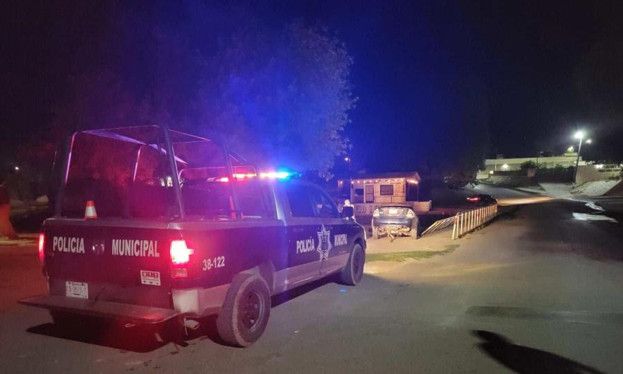 Borracho al volante casi termina en el río en pleno centro de Zaragoza