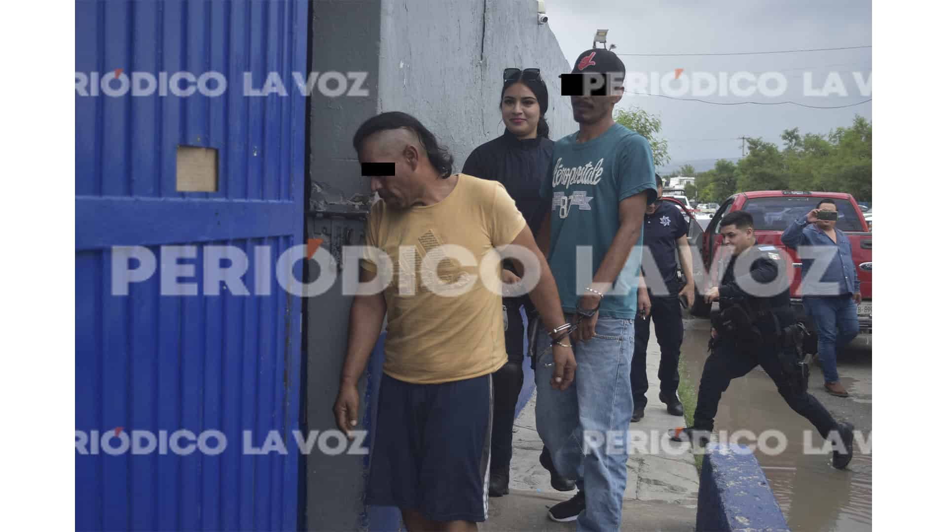 Policía Municipal de Monclova arresta a individuos en Chinameca