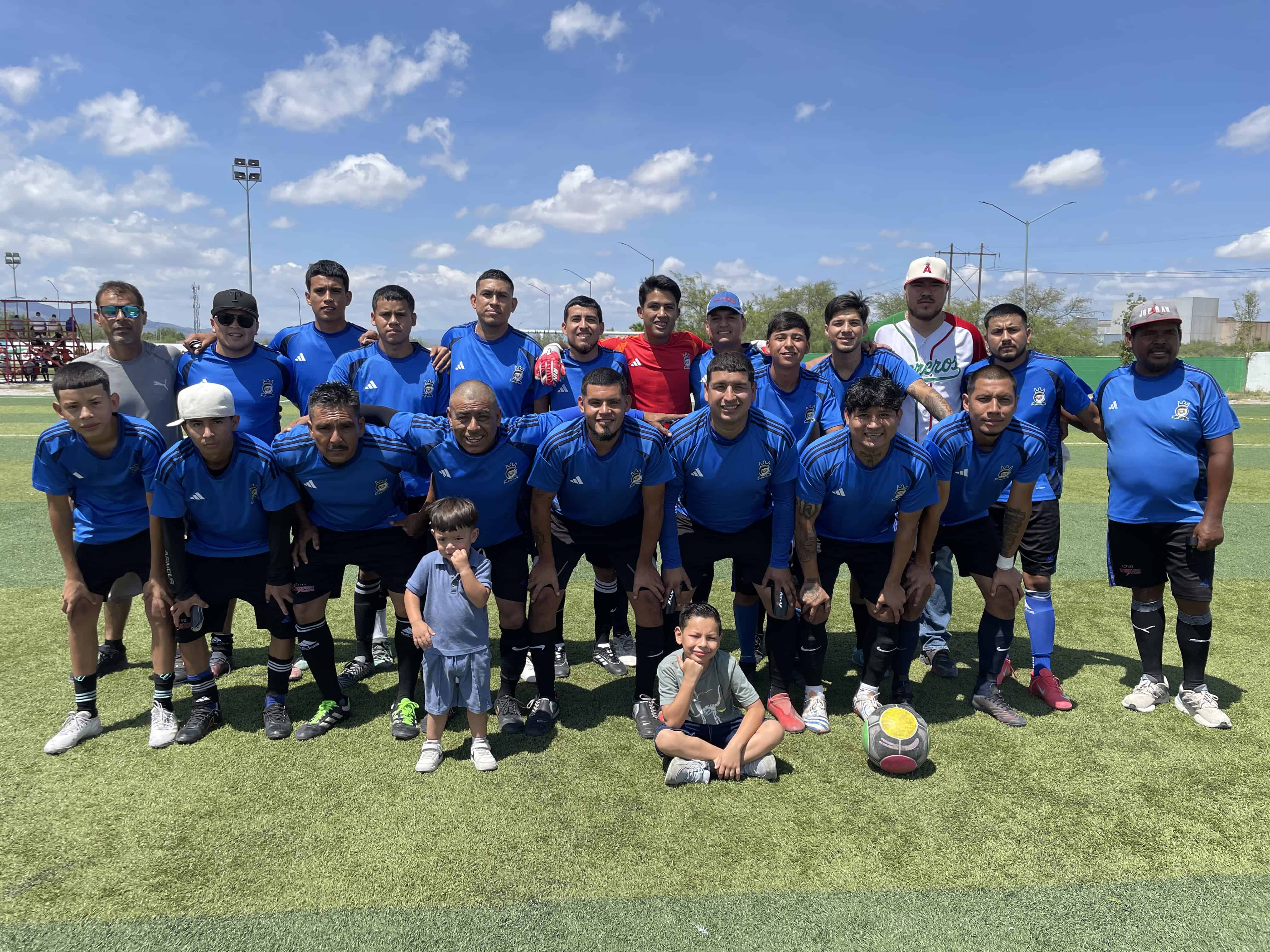 Hugo Martínez y Hugo Kanagúsico brillan en la victoria de La Inde sobre Atlético Occi