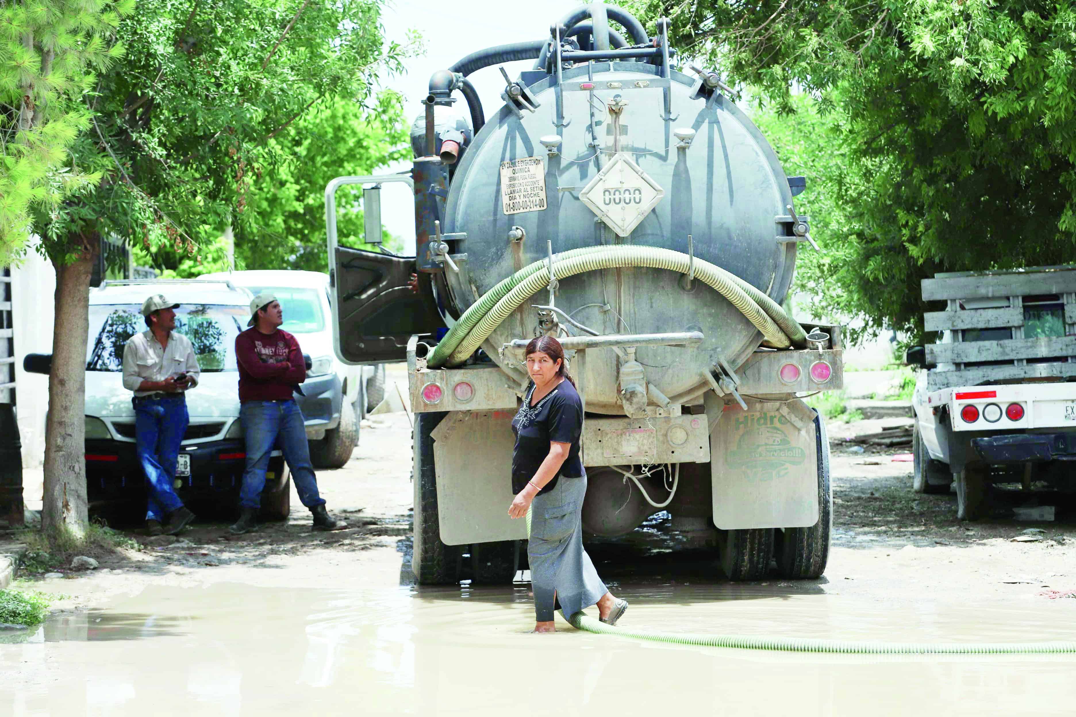 Intensas lluvias provocan inundaciones en Arteaga, Coahuila