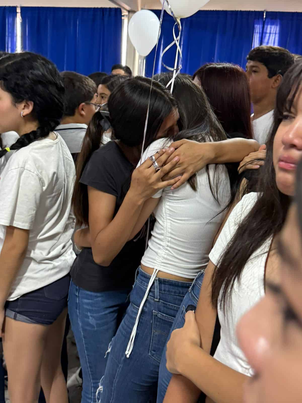 Emotivo homenaje a Joselyn Perales en la Secundaria Emiliano Zapata