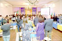 Carlos Alberto Celestino y su esposa asumen liderazgo en el Club Rotario