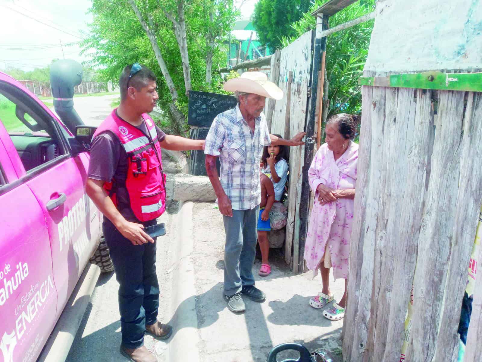 Seguridad Pública y Protección Civil encuentran a adulto mayor en Múzquiz