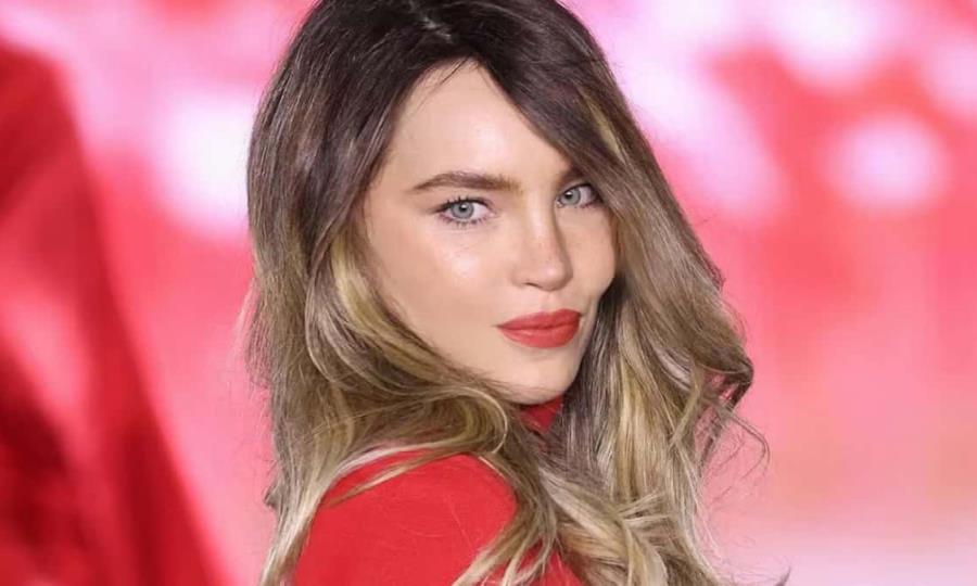 Belinda sorprende al revivir My Heart Will Go On en Mentiras, La Serie