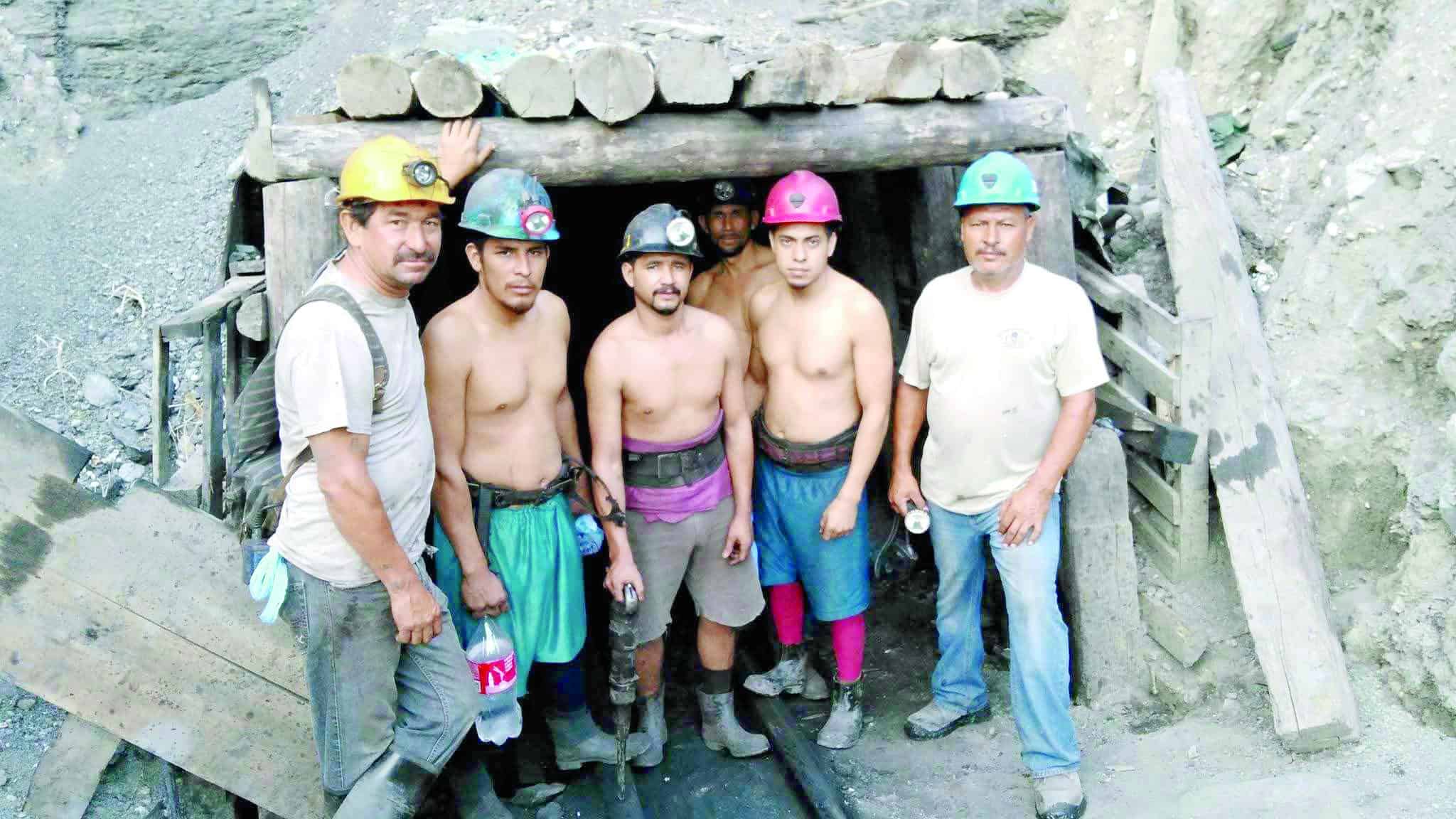 Trabajador minero narra su día a día en la región carbonífera de Coahuila