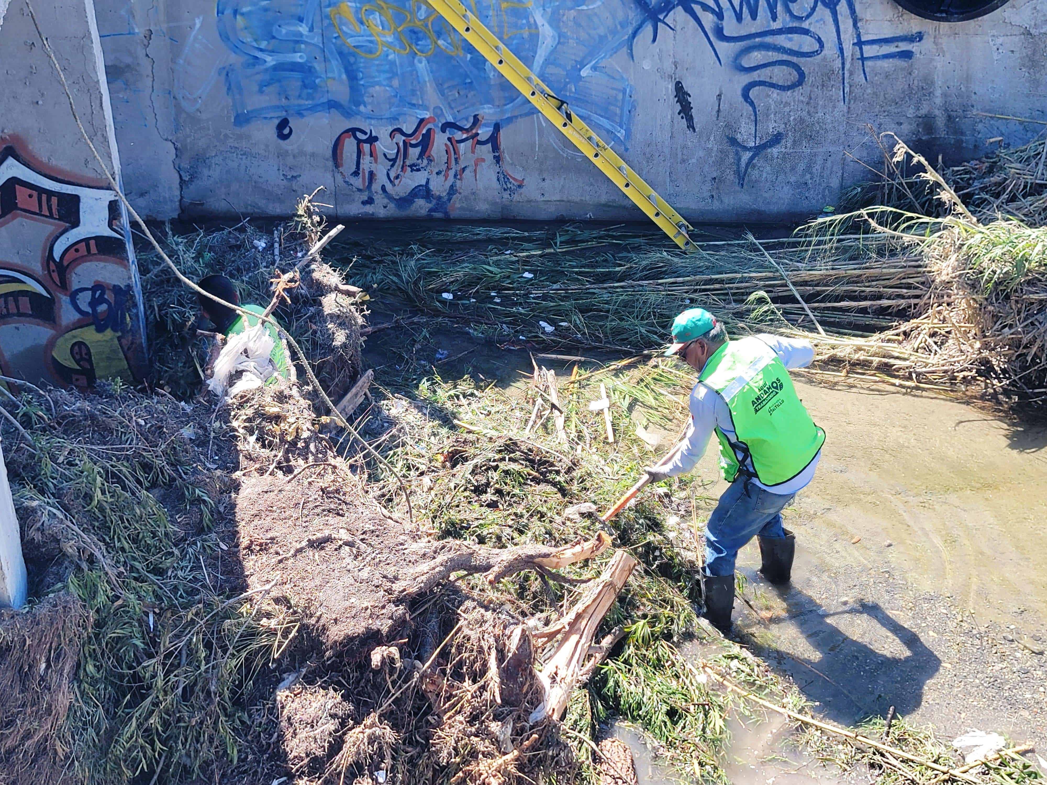 Refuerzo de limpieza en arroyos y vialidades de Saltillo