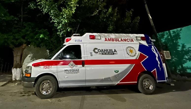 Jinete sufre aparatosa caída al golpearse la cabeza