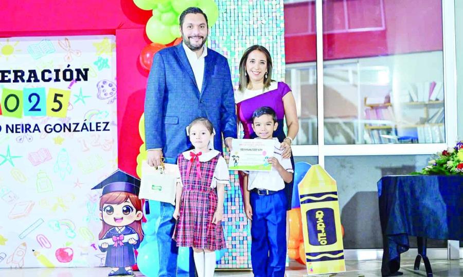 Compromiso educativo de Carlos Villarreal en Monclova