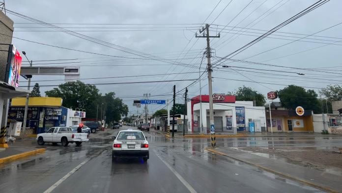 Lluvias regresan a Ciudad Acuña y causan acumulamientos en diversas zonas