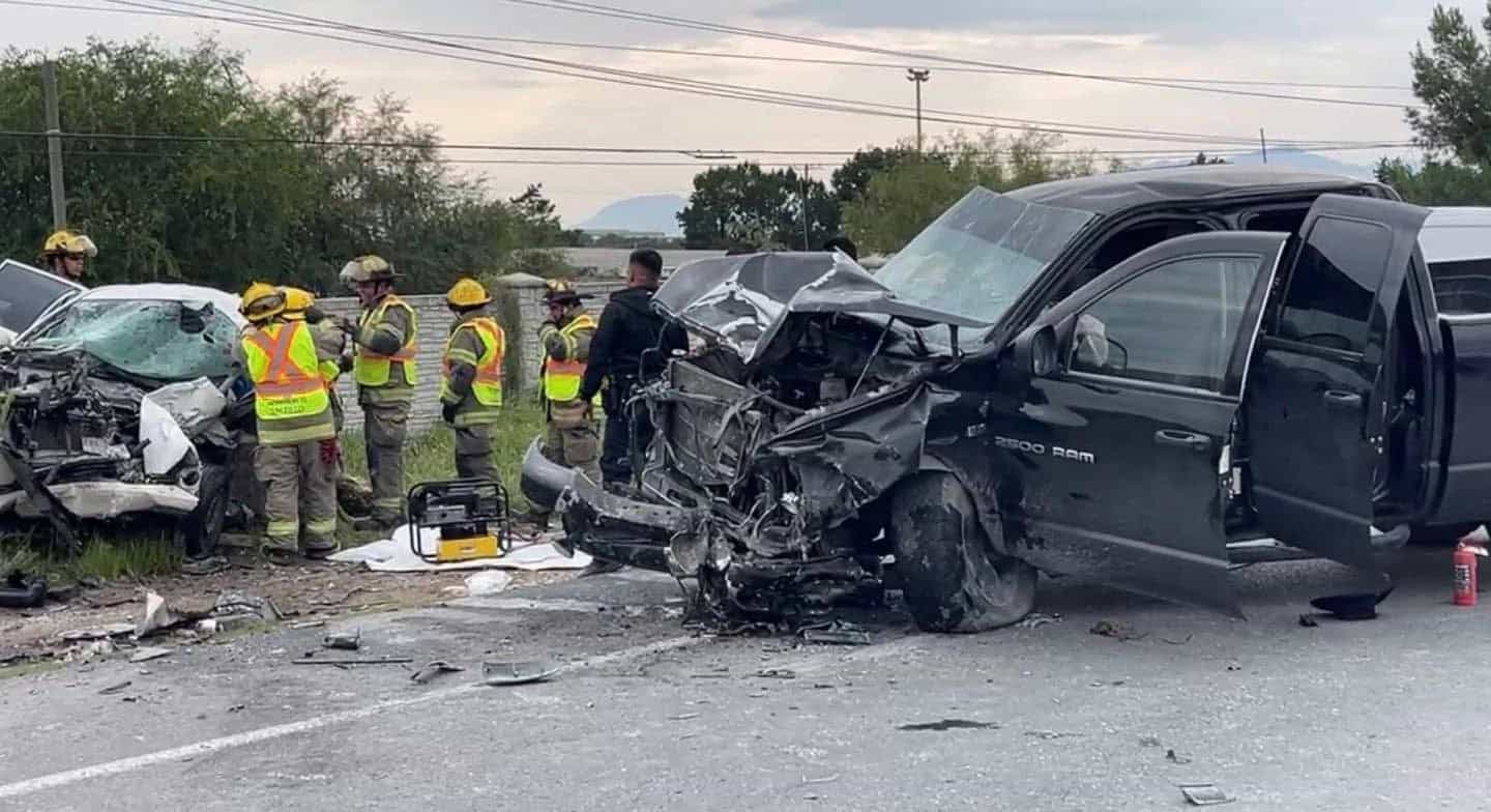 Escapa conductor que dejó sin vida a trabajadores coahuilenses
