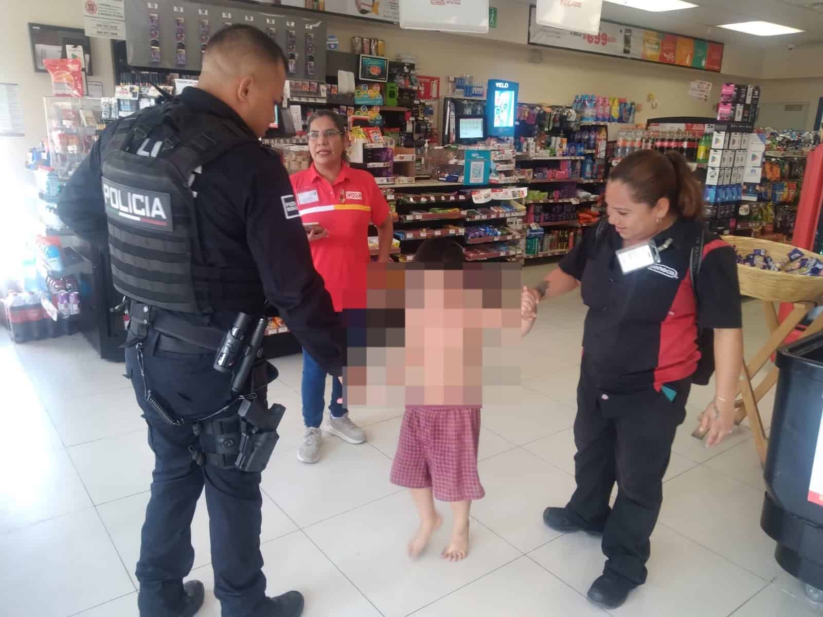 Vagaba solito niño de 4 años