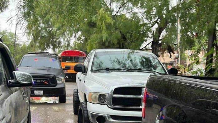 Roban camioneta en Valle Escondido; hay un detenido