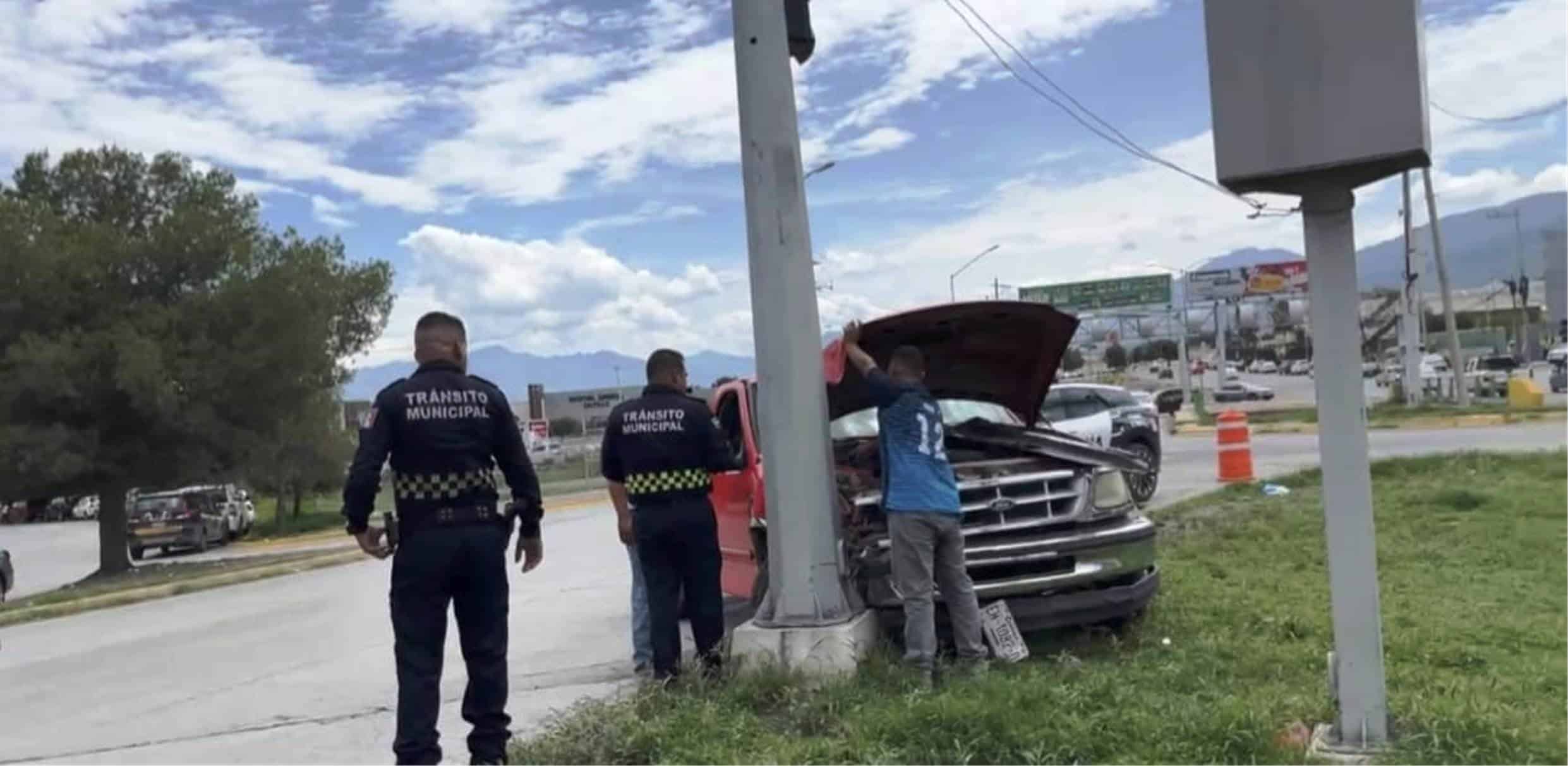 Conductor lesionado tras accidente vial en Saltillo