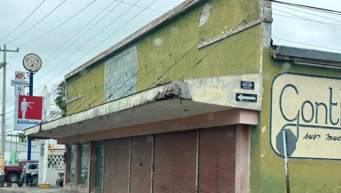 Detectan riesgo de colapso en techos del centro de Allende