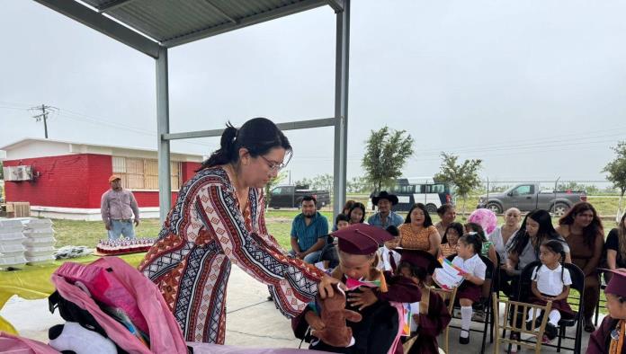 Pequeños del Jardín Gregorio González celebran su graduación con alegría y esperanza