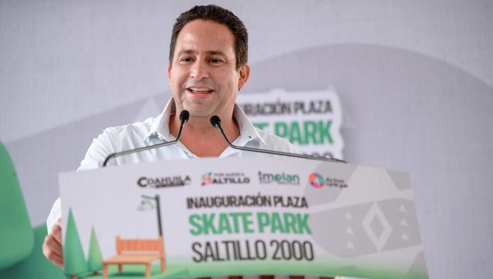 Inaugura Javier Díaz la plaza Skate Park