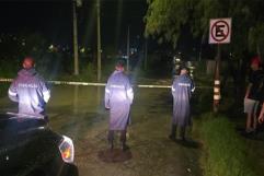 Auxilian AIC y PCC a familias en Piedras Negras tras fuertes lluvias