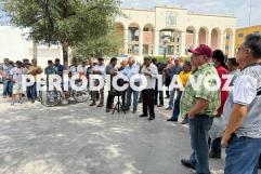 Trabajadores de AHMSA advierten que no permitirán retiro de maquinaria: “Ni un clavo saldrá de aquí”