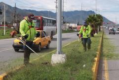 Programa Aquí Andamos embellece plazas públicas en Saltillo