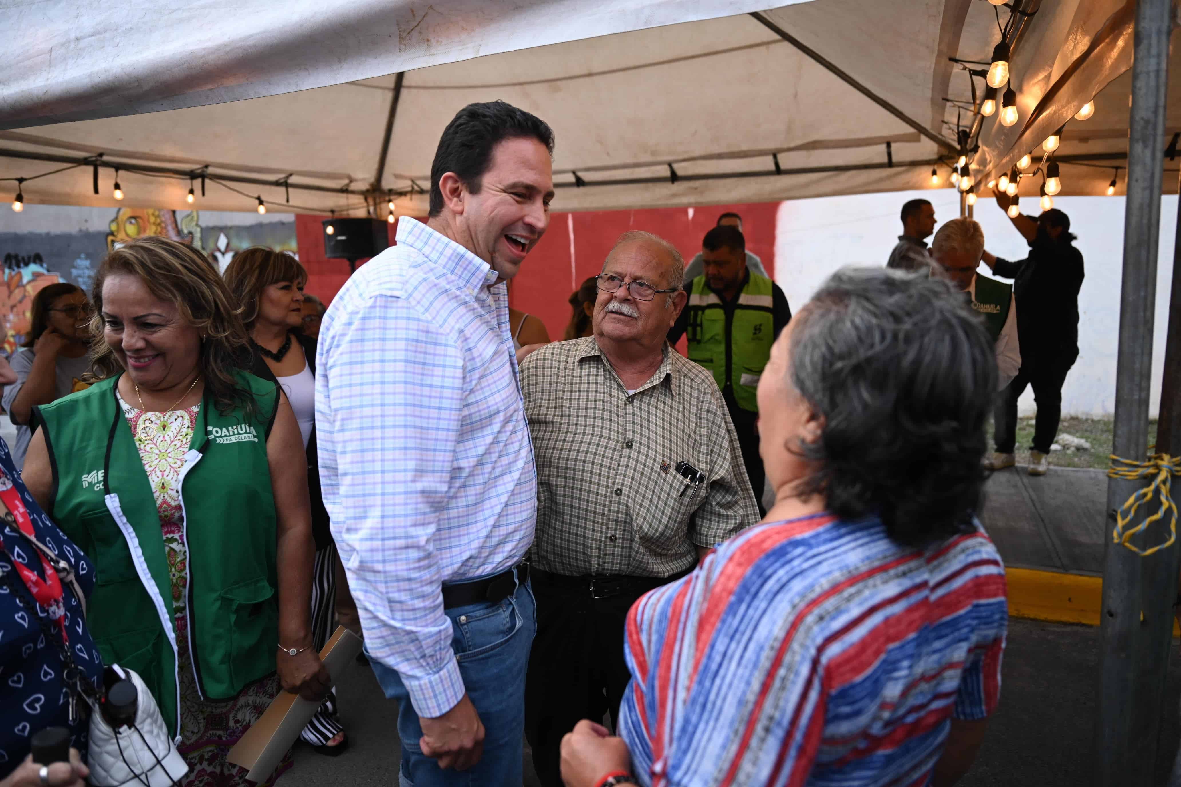 Alcalde de Saltillo anuncia inicio de nuevas obras de pavimentación