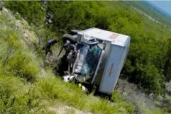 Tragedia en la Autopista Premier: Muere Trailero en Aparatosa Volcadura