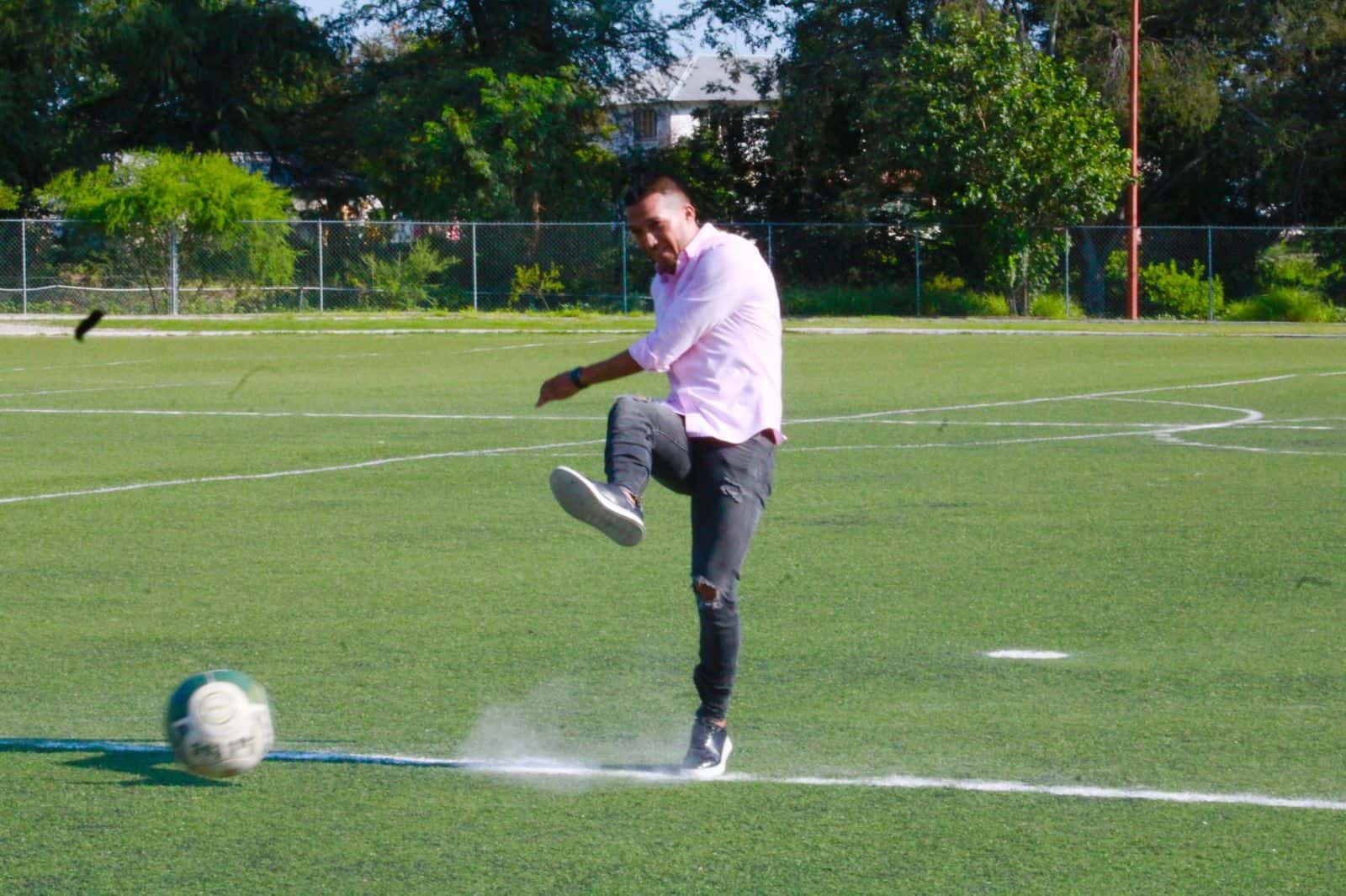Inicia Torneo Estatal de Futbol 7 con participación de 12 equipos en Múzquiz