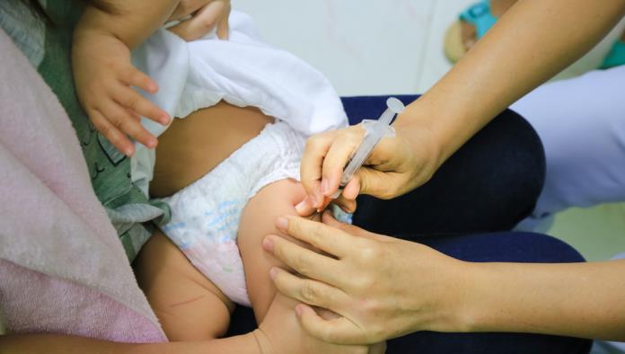 Piden revisar esquemas de vacunación en niños nacidos desde 2020