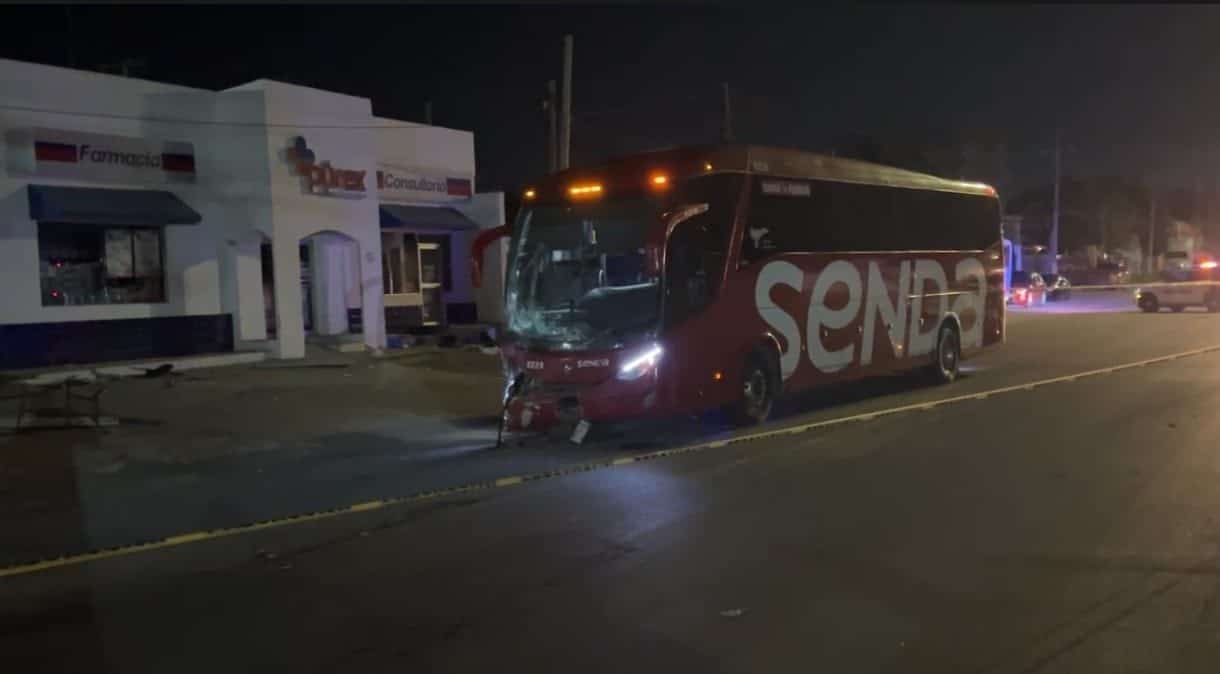 Identifican a fallecido en choque de la colonia San Joaquín; pasajera sigue grave