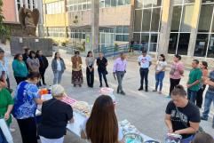 “Restaurando Amor” lleva consuelo y desayuno a familiares en la clínica del IMSS