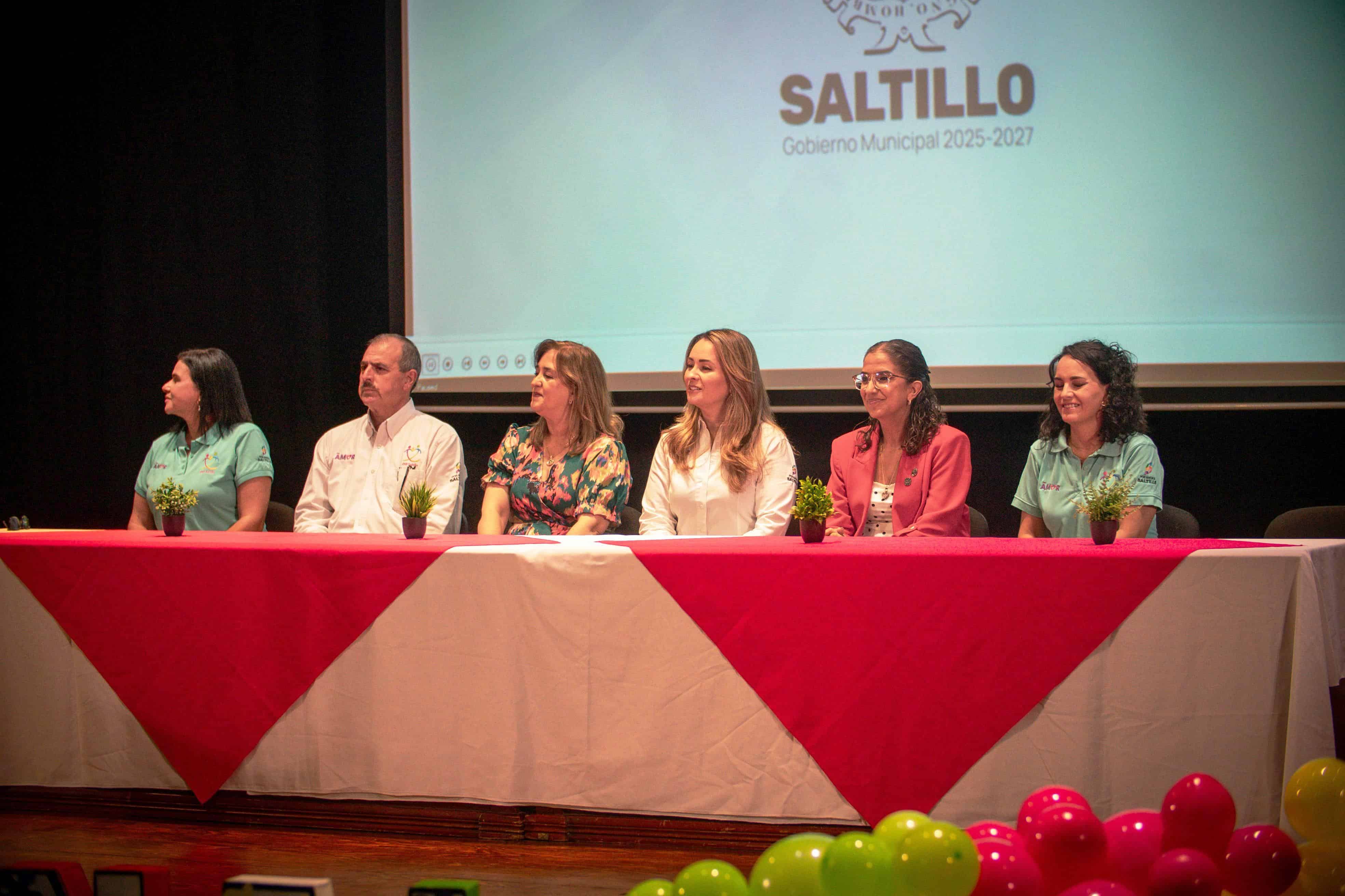 Alimentación y educación: niños egresan de CAI Saltillo