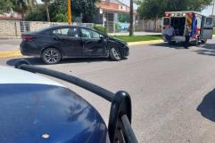Choque entre Taurus y Versa deja tres lesionados en Morelos