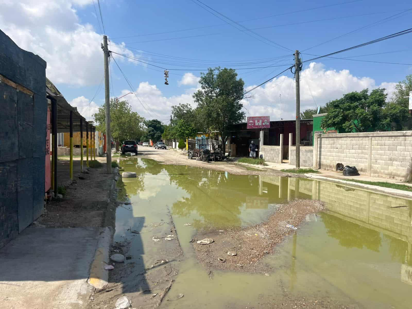 Vecinos de colonia Acoros denuncian problemas de drenaje