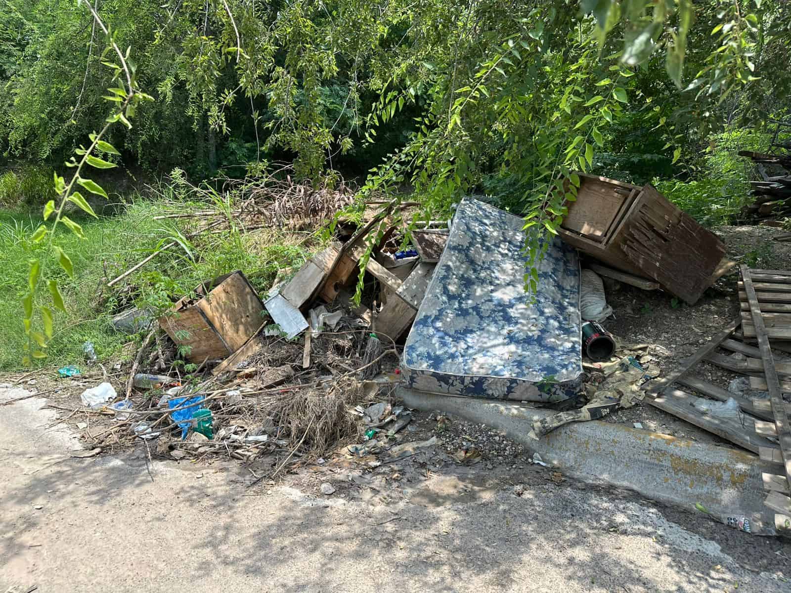 La voz en tu colonia: Viven en la Chapultepec bajo el agua y el abandono