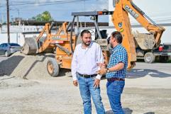 Alcalde Carlos Villarreal supervisa avances en obras de desarrollo urbano en Monclova