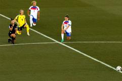 “Ya no es suficiente”: Inglaterra deja de arrodillarse y exige acciones reales contra el racismo