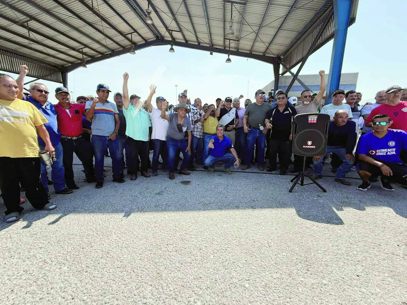 Julián Torres de AHMSA advierte sobre posible fraude con maquinaria de terceros