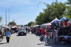 Comerciantes Ambulantes en Coahuila se Adaptan a la Crisis de las Pulgas