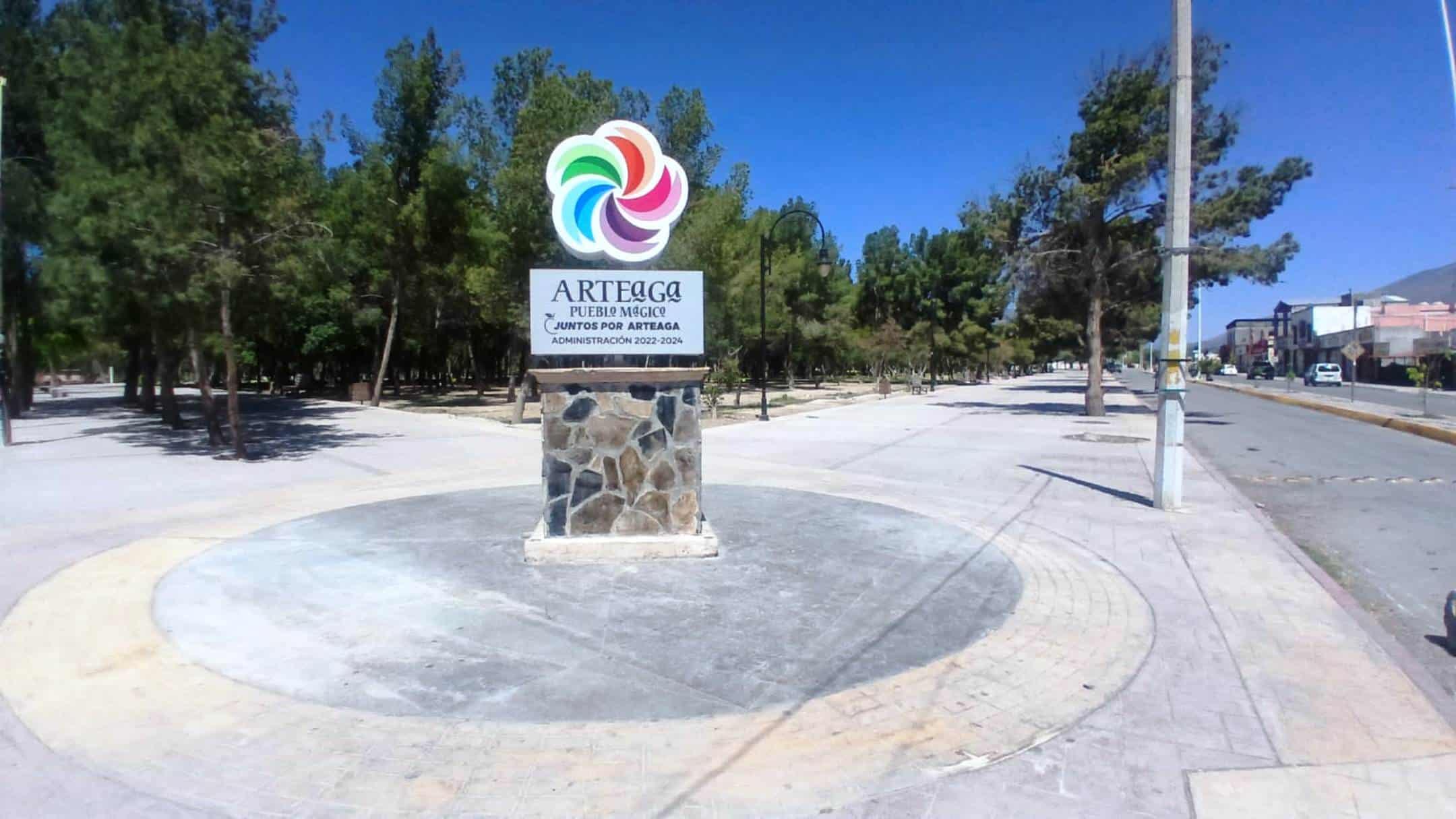 Profesionales de la contaduría se reúnen en Arteaga