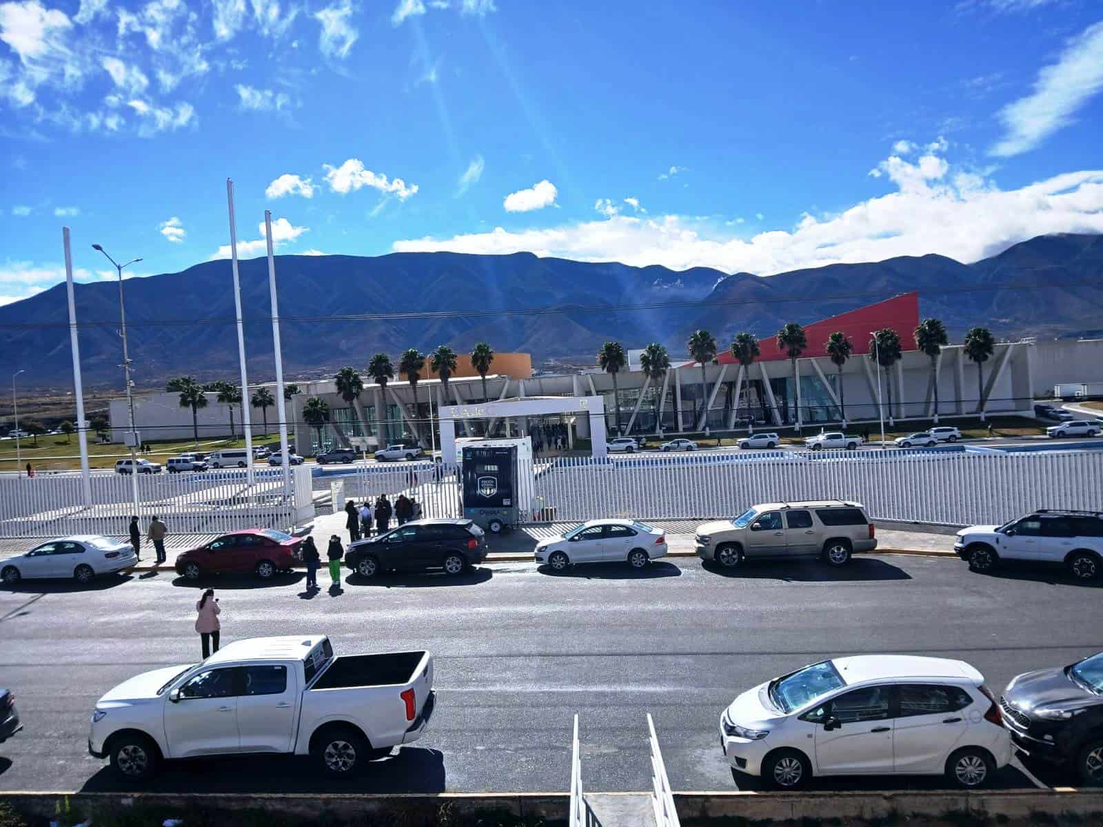 Profesionales de la contaduría se reúnen en Arteaga