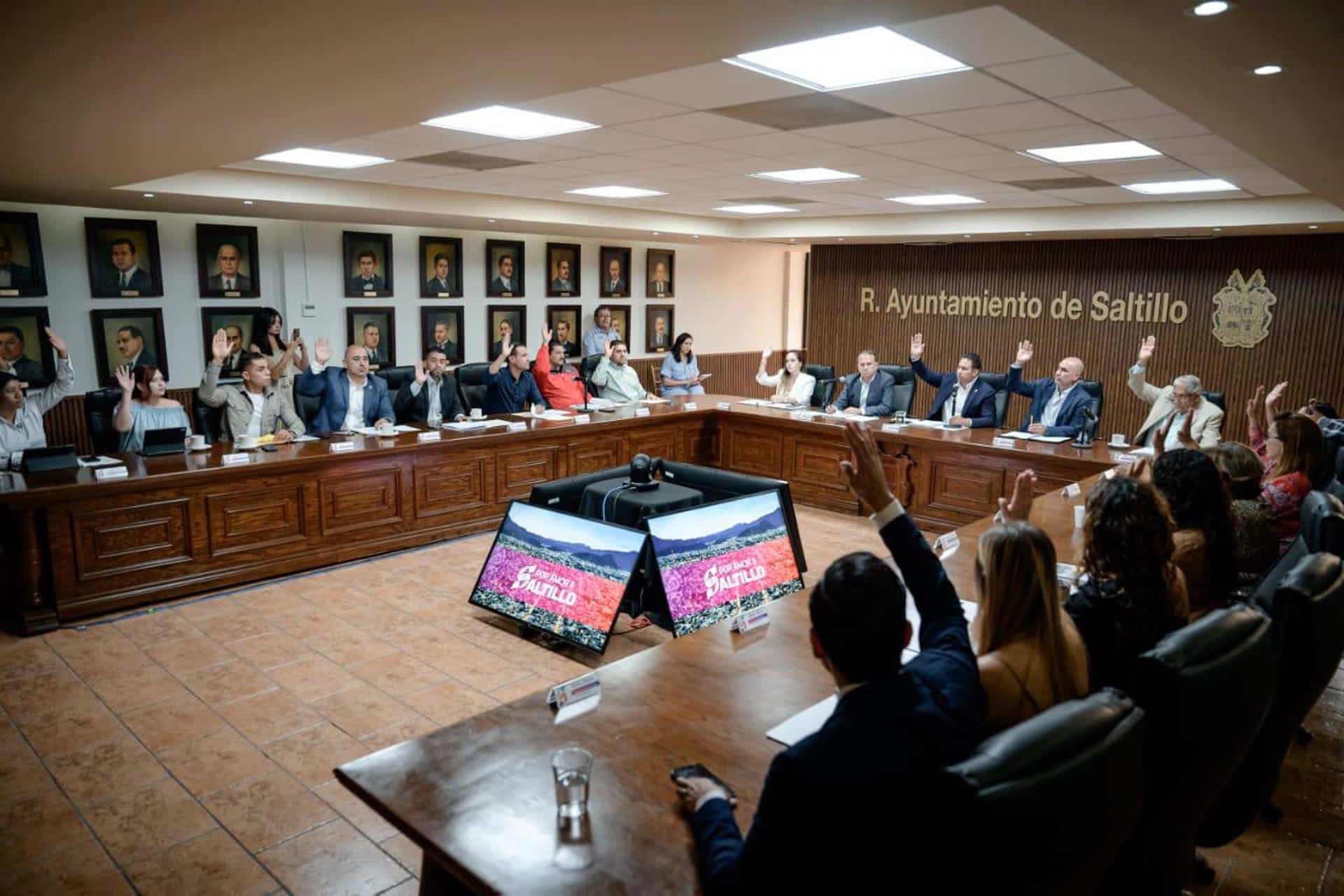 Alcalde de Saltillo propone Mejora Regulatoria en sesión del Cabildo