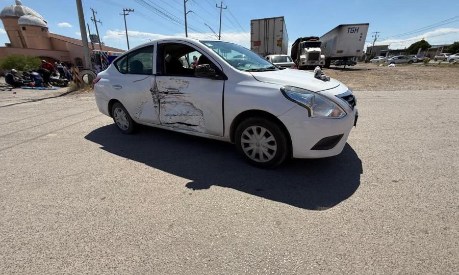 Fuerte accidente en Nueva Rosita deja varios heridos