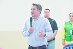 Solidaridad de Hugo Lozano: apoyo a trabajadores con despensas