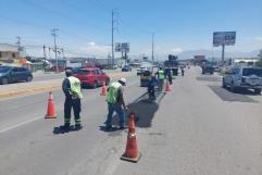 Intensifican acciones de bacheo en Saltillo tras lluvias