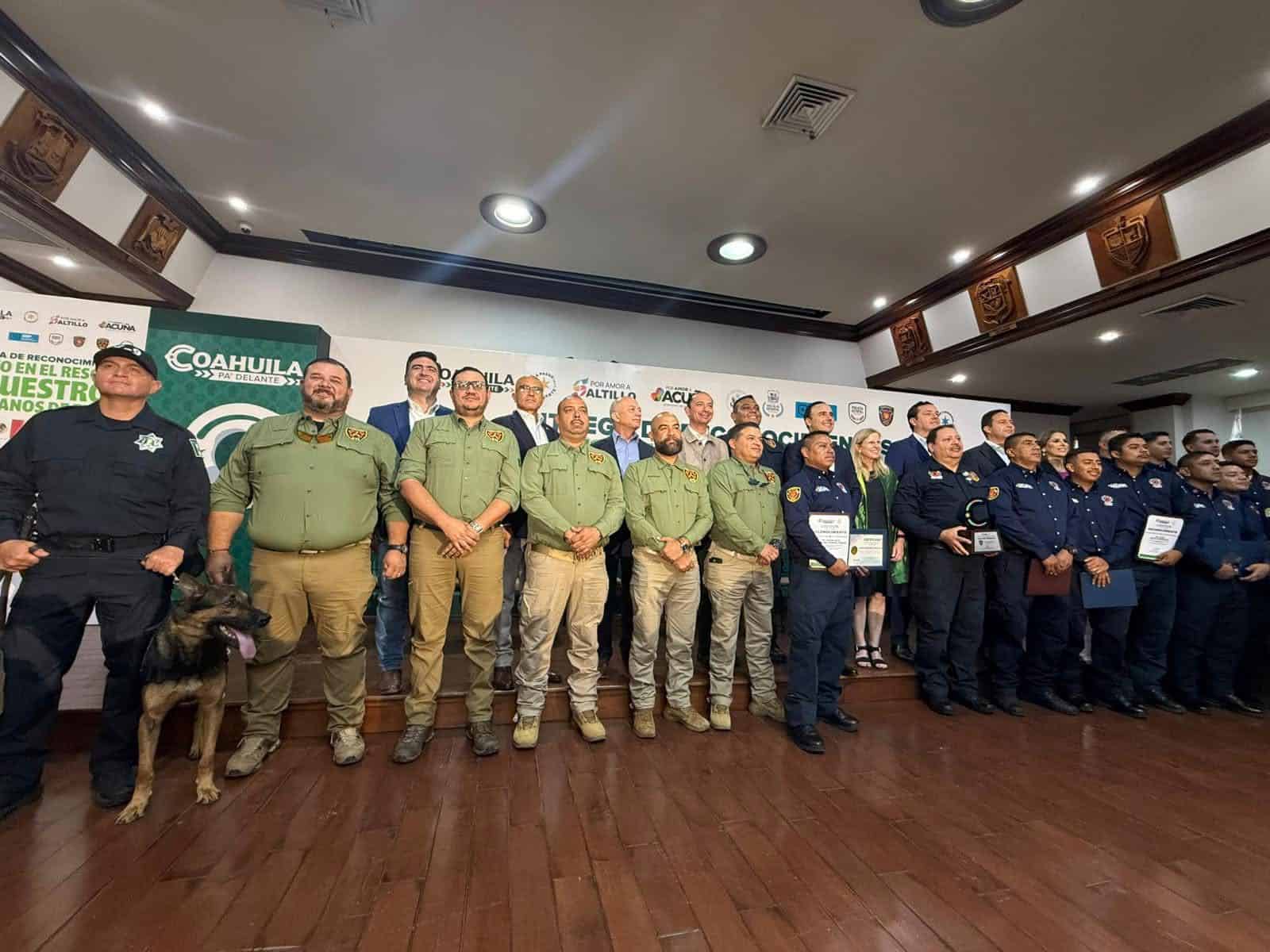 Héroes de Acuña: Coahuila rinde homenaje a rescatistas por su labor en Texas