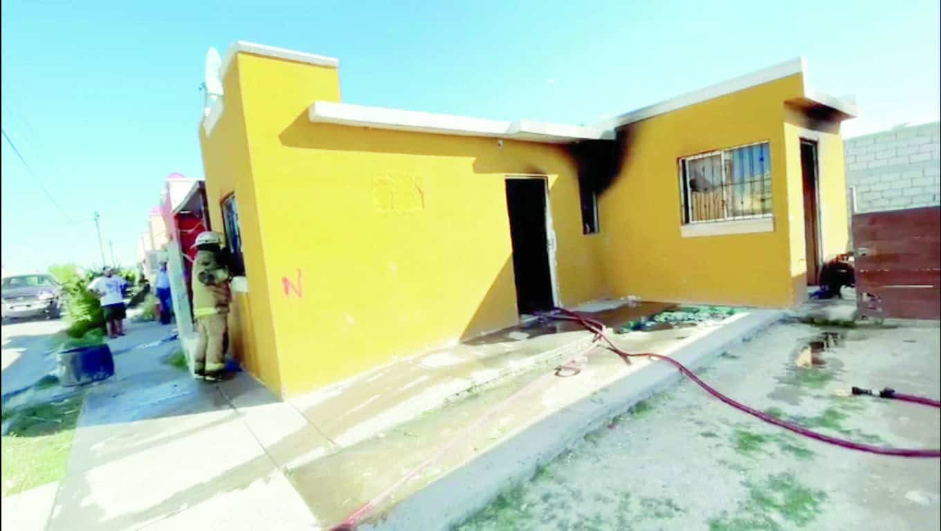 Cortocircuito sospechoso causa incendio en Los Manzanos