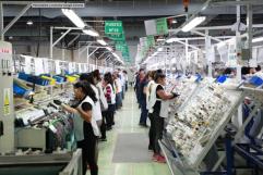 Exportaciones mexicanas afectadas por contracción