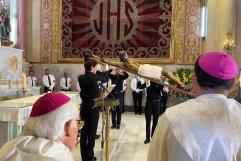 Obispo Hilario González preside el inicio del Novenario del Santo Cristo en Saltillo