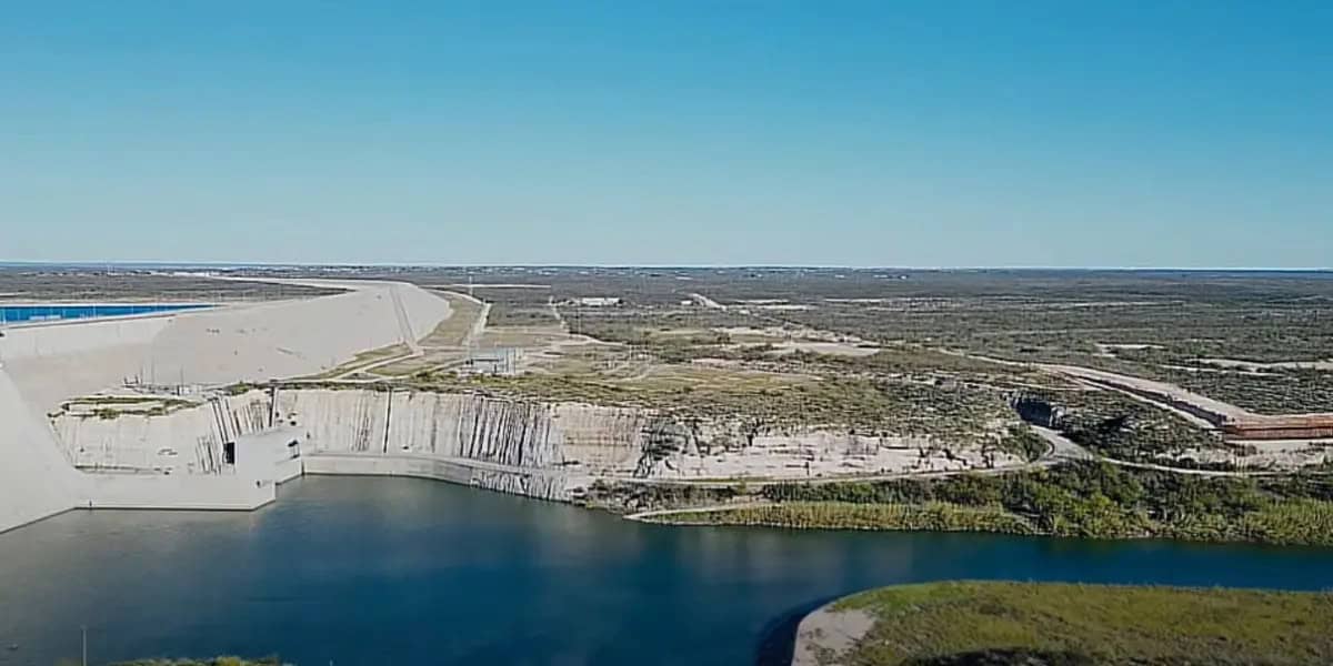 Relajan restricción  en el uso del agua en Eagle Pass
